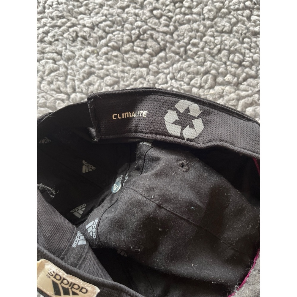 Adidas Classic Black Pink & White Active Hat. - Picture 9 of 12